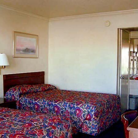 Economy Inn Monterey Seaside Kültér fotó