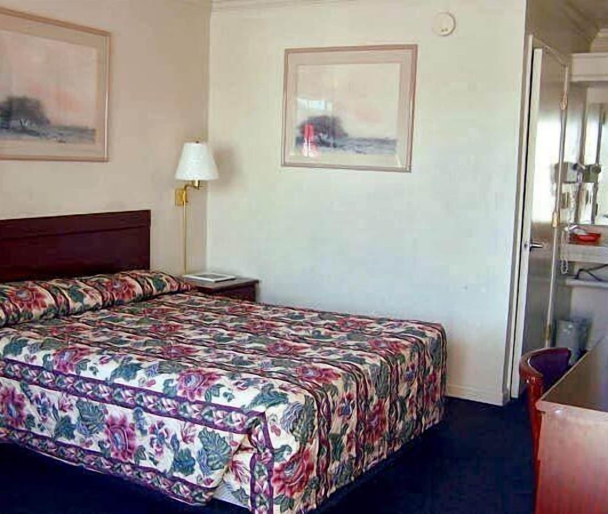 Economy Inn Monterey Seaside Kültér fotó