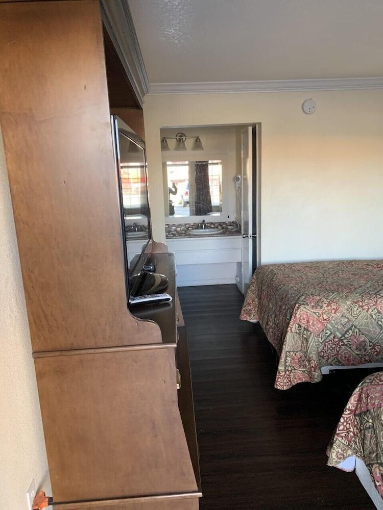 Economy Inn Monterey Seaside Kültér fotó