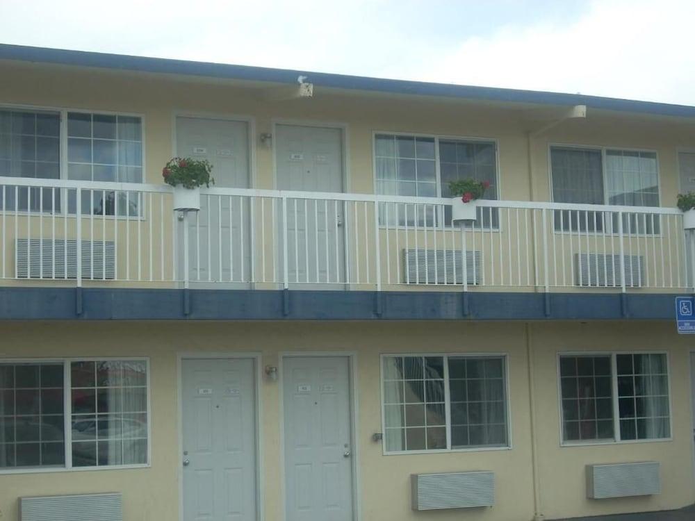 Economy Inn Monterey Seaside Kültér fotó